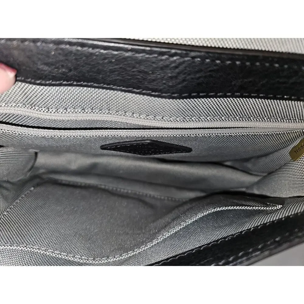 Fossil Wiley leather Saddle Bag Crossbody Black 9.5x8.5x4